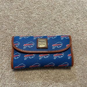 Buffalo Bills Dooney & Bourke Continental Wallet